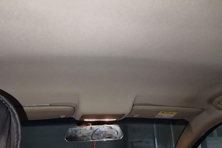 Used Chevrolet Cruze 2015 1.5L Classic SL MT Headliner