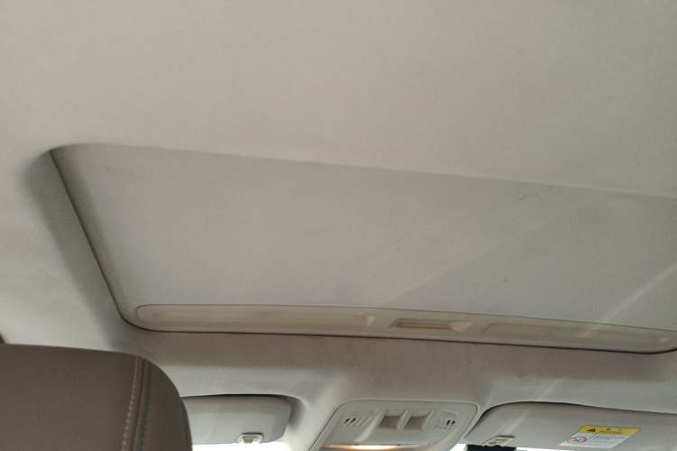 Used Chevrolet Cruze 2015 1.4T DCG Luxury Edition Headliner