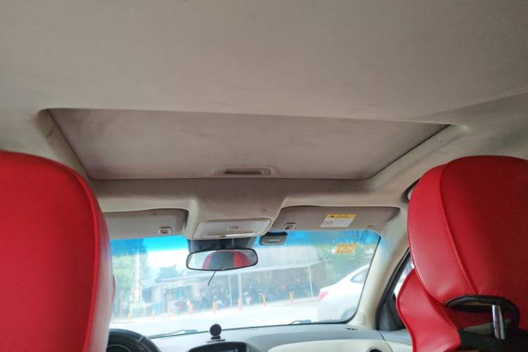 Used Chevrolet Cruze 2015 1.5L Classic SE MT Headliner