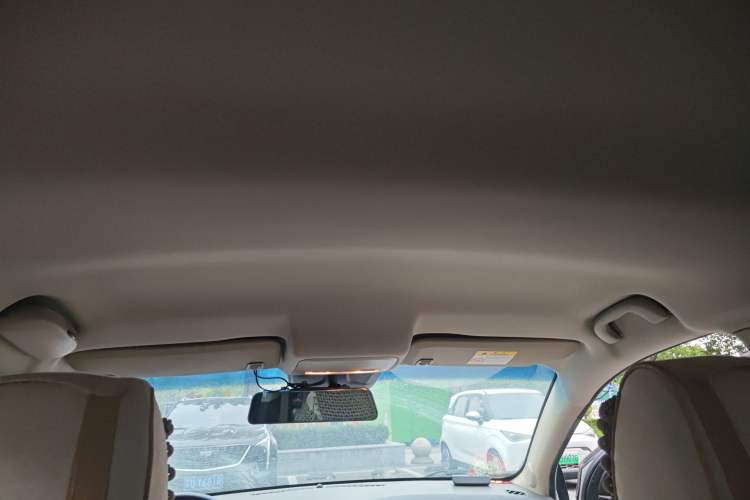 Used Chevrolet Cruze 2015 1.5L Classic SL MT Headliner