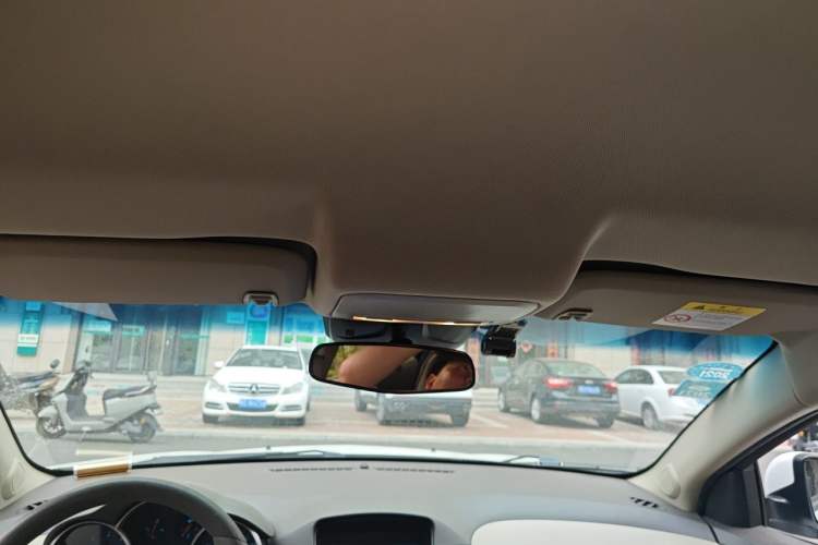 Used Chevrolet Cruze 2015 1.5L Classic SL MT Headliner