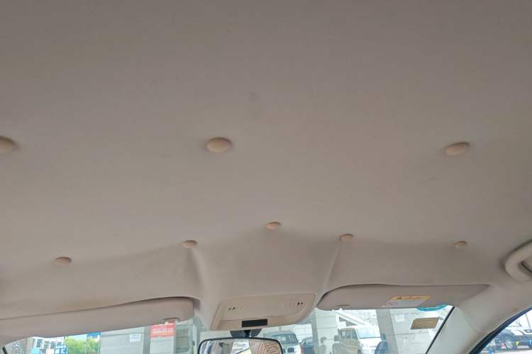 Used Chevrolet Cruze 2015 1.5L Manual Fashion Edition Headliner