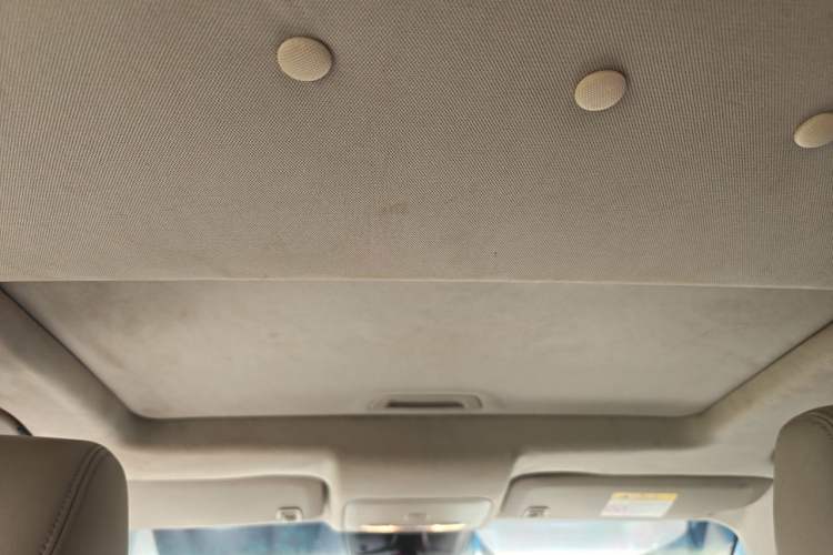 Used Chevrolet Cruze 2015 1.5L Classic SE MT Headliner
