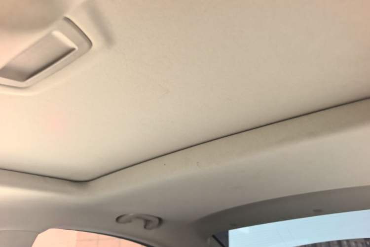 Used Chevrolet Cruze 2015 1.5L Classic SE MT Headliner
