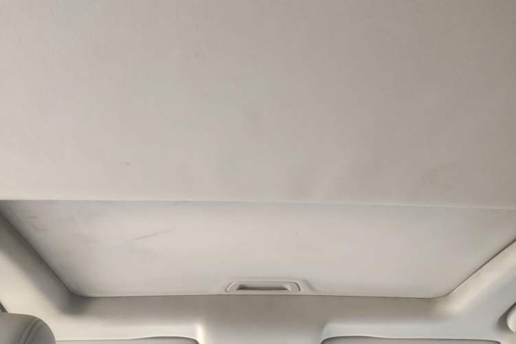 Used Chevrolet Cruze 2015 1.5L Classic SE MT Headliner
