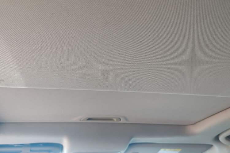 Used Chevrolet Cruze 2015 1.5L Classic SE AT Headliner