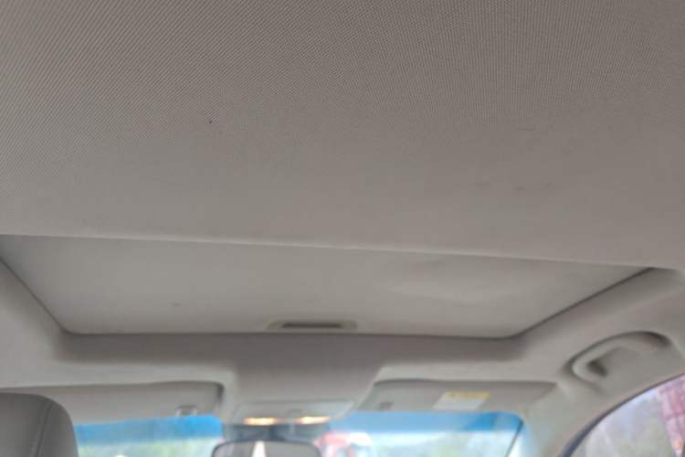Used Chevrolet Cruze 2015 1.5L Classic SE AT Headliner