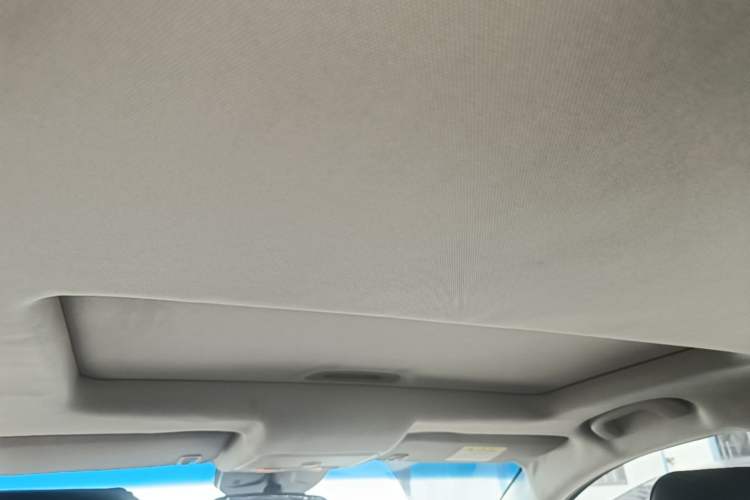Used Chevrolet Cruze 2015 1.5L Classic SE AT Headliner