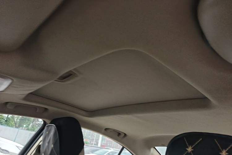 Used Chevrolet Cruze 2015 1.5L Classic SE AT Headliner