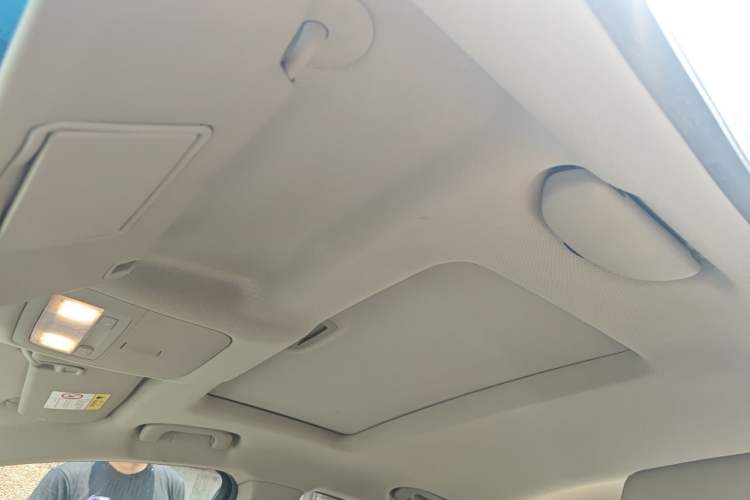 Used Chevrolet Cruze 2015 1.5L Classic SE AT Headliner