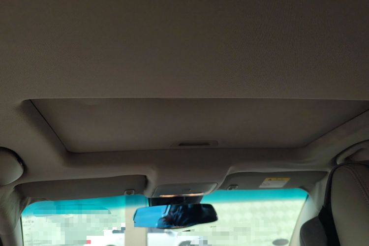 Used Chevrolet Cruze 2015 1.5L Classic SE MT Headliner