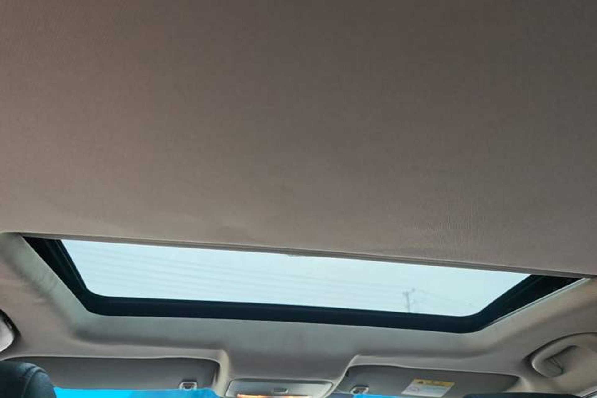 Used Chevrolet Cruze 2015 1.5L Classic SE AT Headliner