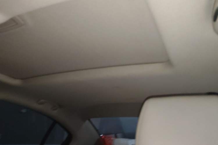 Used Chevrolet Cruze 2015 1.5L Classic SE MT Headliner