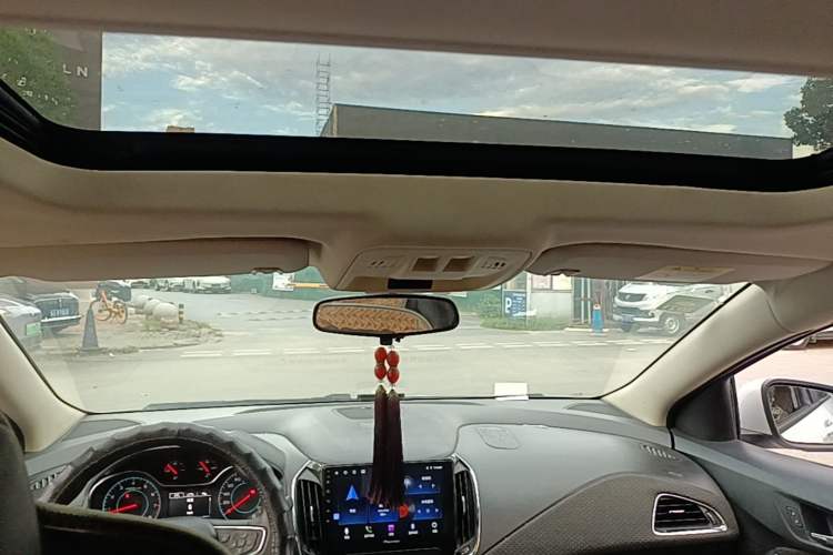 Used Chevrolet Cruze 2015 1.5L Manual Elite Edition Headliner