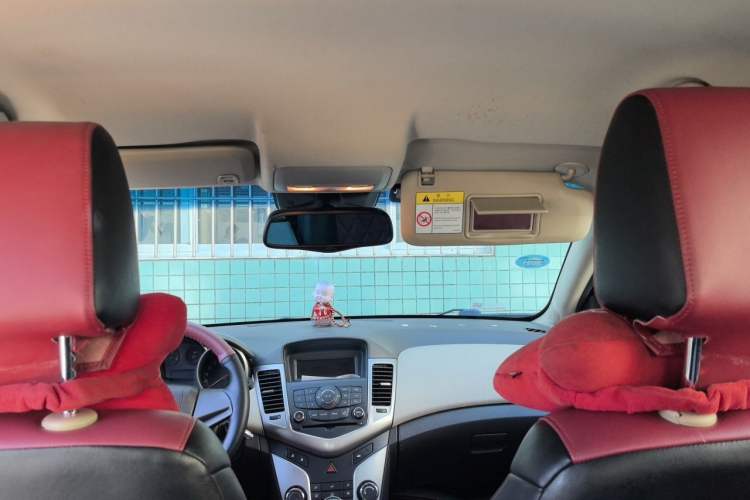 Used Chevrolet Cruze 2015 1.5L Classic SL MT Headliner