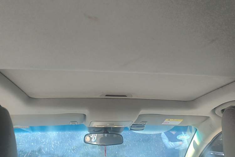 Used Chevrolet Cruze 2015 1.5L Classic SE MT Headliner