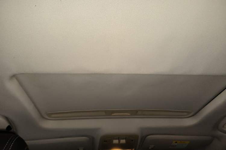 Used Chevrolet Cruze 2015 1.5L Automatic Luxury Edition Headliner