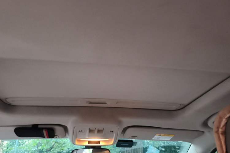 Used Chevrolet Cruze 2015 1.5L Automatic Luxury Edition Headliner