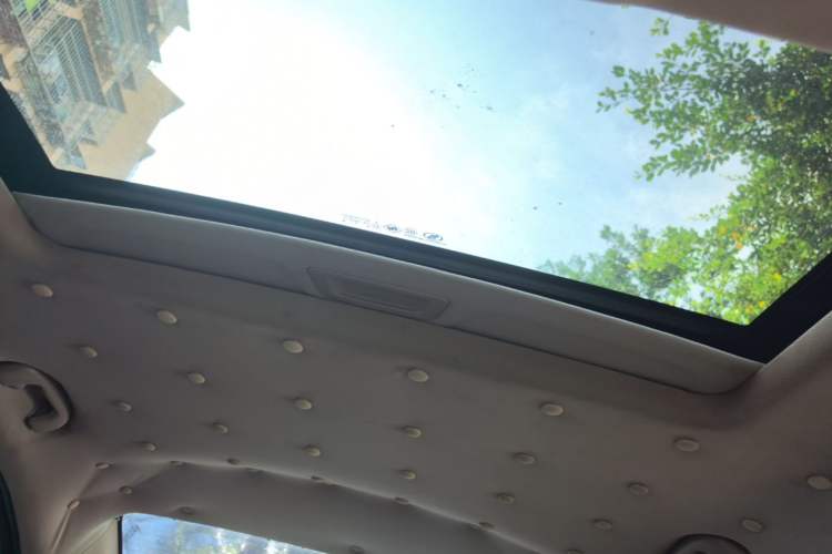 Used Chevrolet Cruze 2015 1.5L Classic SE MT Headliner