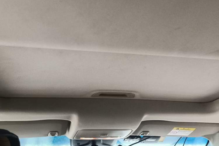 Used Chevrolet Cruze 2015 1.5L Classic SE AT Headliner