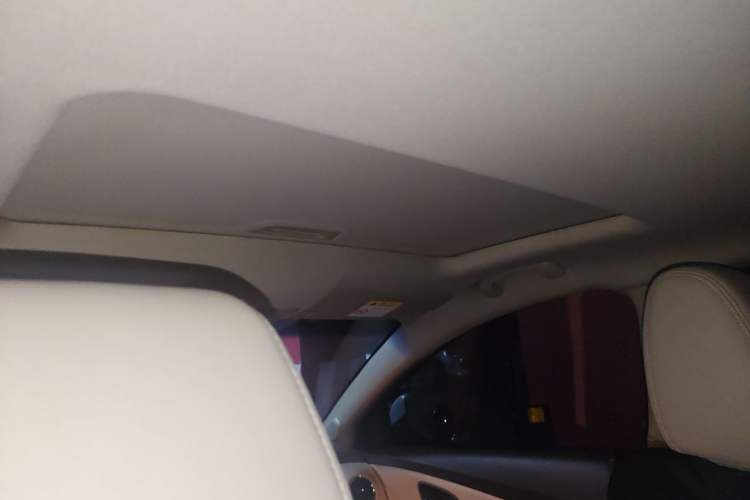 Used Chevrolet Cruze 2015 1.5L Classic SE AT Headliner