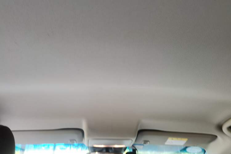 Used Chevrolet Cruze 2015 1.5L Classic SL MT Headliner