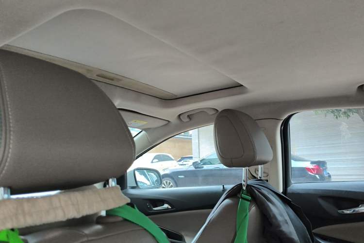 Used Chevrolet Cruze 2015 1.5L Automatic Luxury Edition Headliner