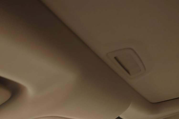Used Chevrolet Cruze 2015 1.5L Classic SE AT Headliner