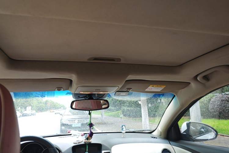 Used Chevrolet Cruze 2015 1.5L Classic SE AT Headliner