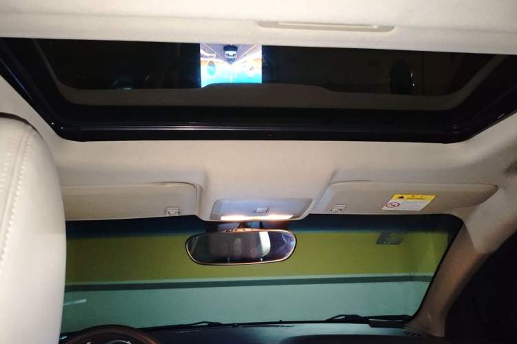 Used Chevrolet Cruze 2015 1.5L Classic SE AT Headliner