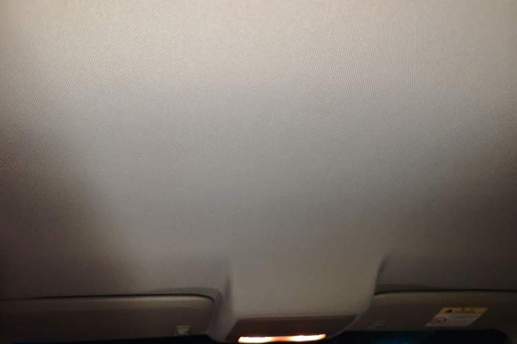 Used Chevrolet Cruze 2015 1.5L Classic SL MT Headliner