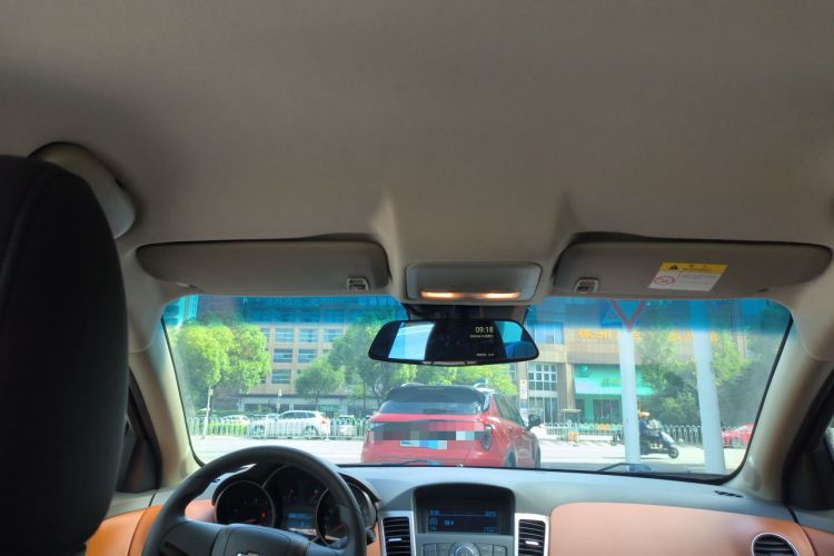 Used Chevrolet Cruze 2015 1.5L Classic SL MT Headliner