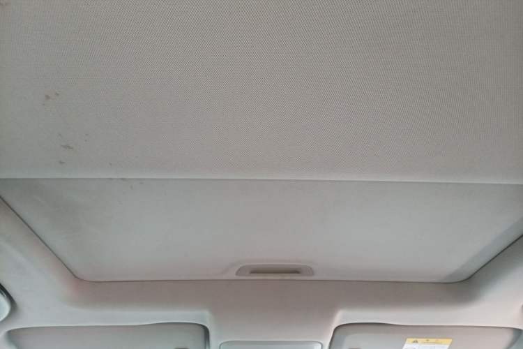Used Chevrolet Cruze 2015 1.5L Classic SE AT Headliner