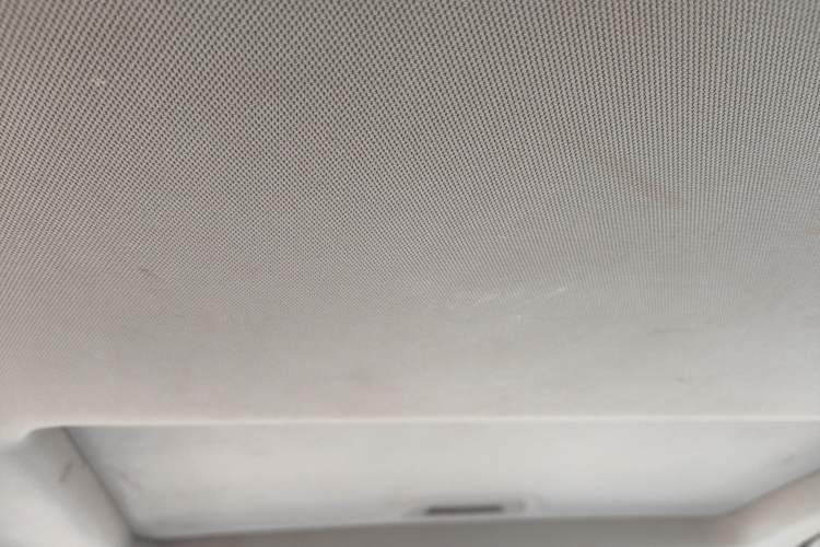 Used Chevrolet Cruze 2015 1.5L Classic SE MT Headliner