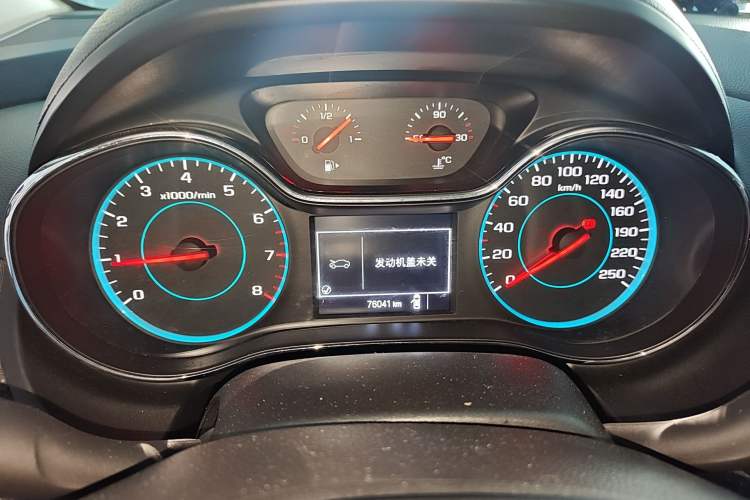 Used Chevrolet Cruze 2015 1.5L Manual Elite Edition Instrument Cluster