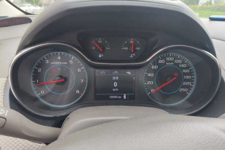 Used Chevrolet Cruze 2015 1.5L Manual Fashion Edition Instrument Cluster