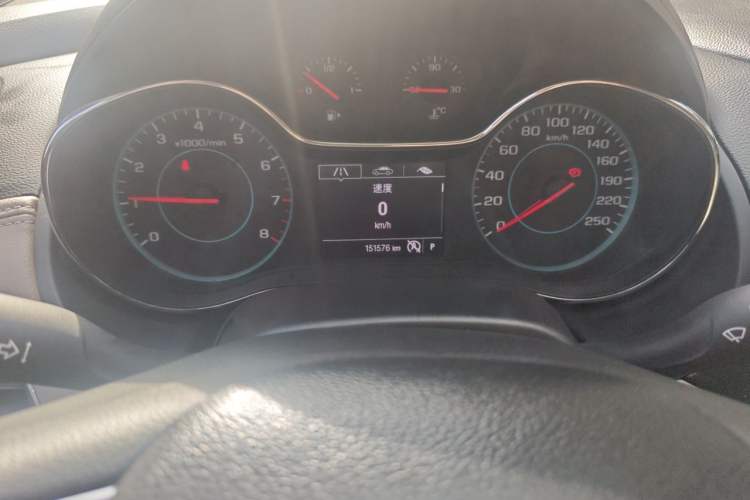 Used Chevrolet Cruze 2015 1.5L Automatic Luxury Edition Instrument Cluster