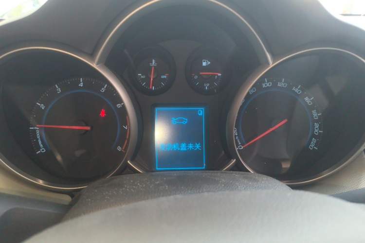 Used Chevrolet Cruze 2015 1.5L Classic SE AT Instrument Cluster