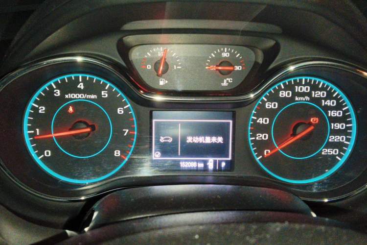 Used Chevrolet Cruze 2015 1.4T DCG Luxury Edition Instrument Cluster