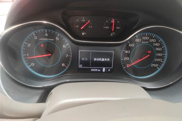 Used Chevrolet Cruze 2015 1.5L Automatic Fashion Navigation Edition Instrument Cluster
