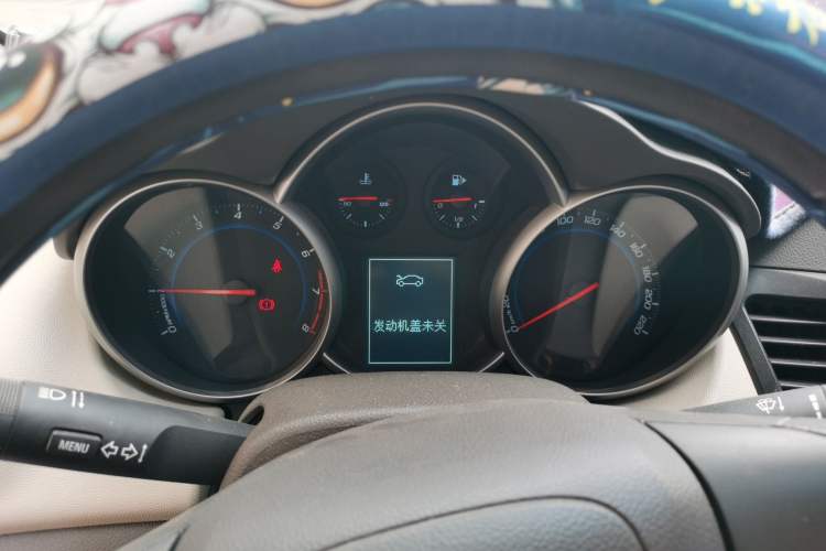 Used Chevrolet Cruze 2015 1.5L Classic SL MT Instrument Cluster