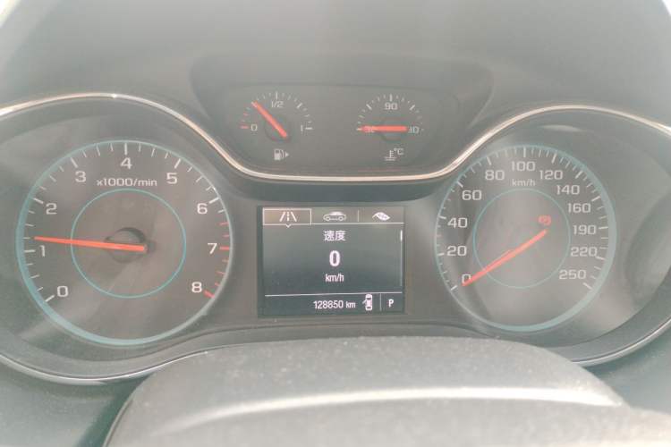 Used Chevrolet Cruze 2015 1.5L Automatic Luxury Edition Instrument Cluster
