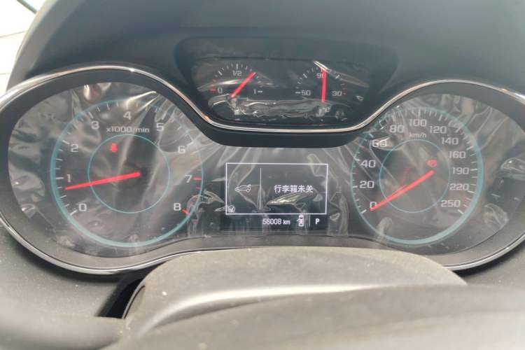 Used Chevrolet Cruze 2015 1.4T DCG Luxury Edition Instrument Cluster