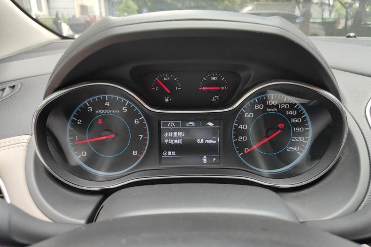 Used Chevrolet Cruze 2015 1.5L Automatic Luxury Edition Instrument Cluster