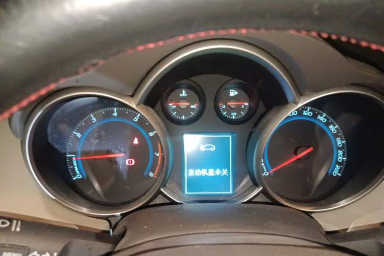 Used Chevrolet Cruze 2015 1.5L Classic SE AT Instrument Cluster
