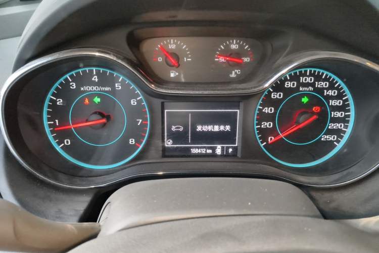 Used Chevrolet Cruze 2015 1.5L Automatic Fashion Navigation Edition Instrument Cluster