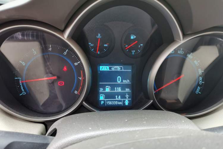 Used Chevrolet Cruze 2015 1.5L Classic SE AT Instrument Cluster