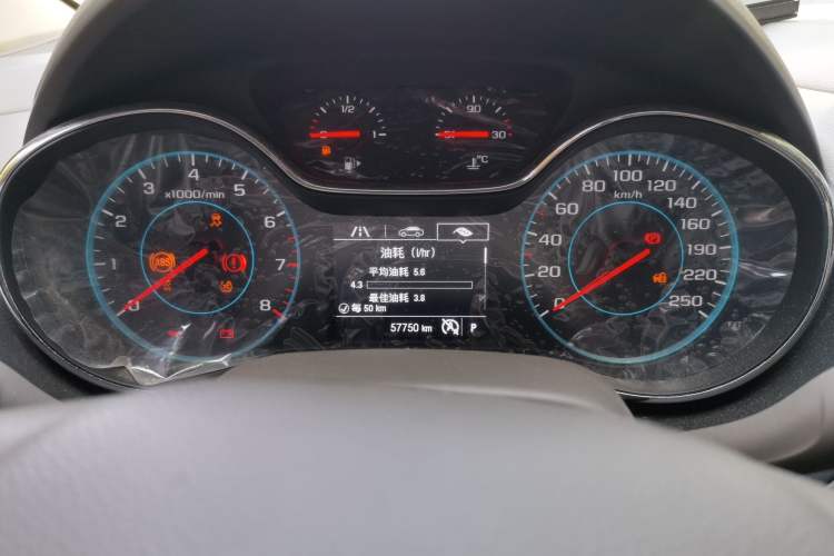 Used Chevrolet Cruze 2015 1.5L Automatic Fashion Navigation Edition Instrument Cluster