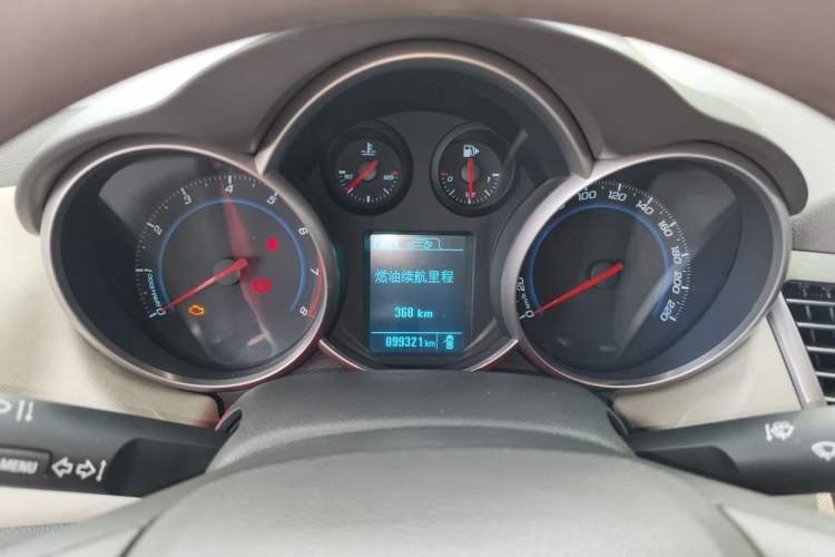 Used Chevrolet Cruze 2015 1.5L Classic SE MT Instrument Cluster