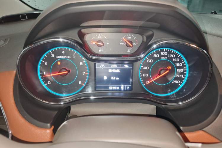 Used Chevrolet Cruze 2015 1.5L Automatic Fashion Navigation Edition Instrument Cluster